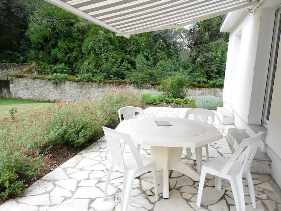 Clos Fleuri : Amboise Home With Amazing Gardens Bagian luar foto
