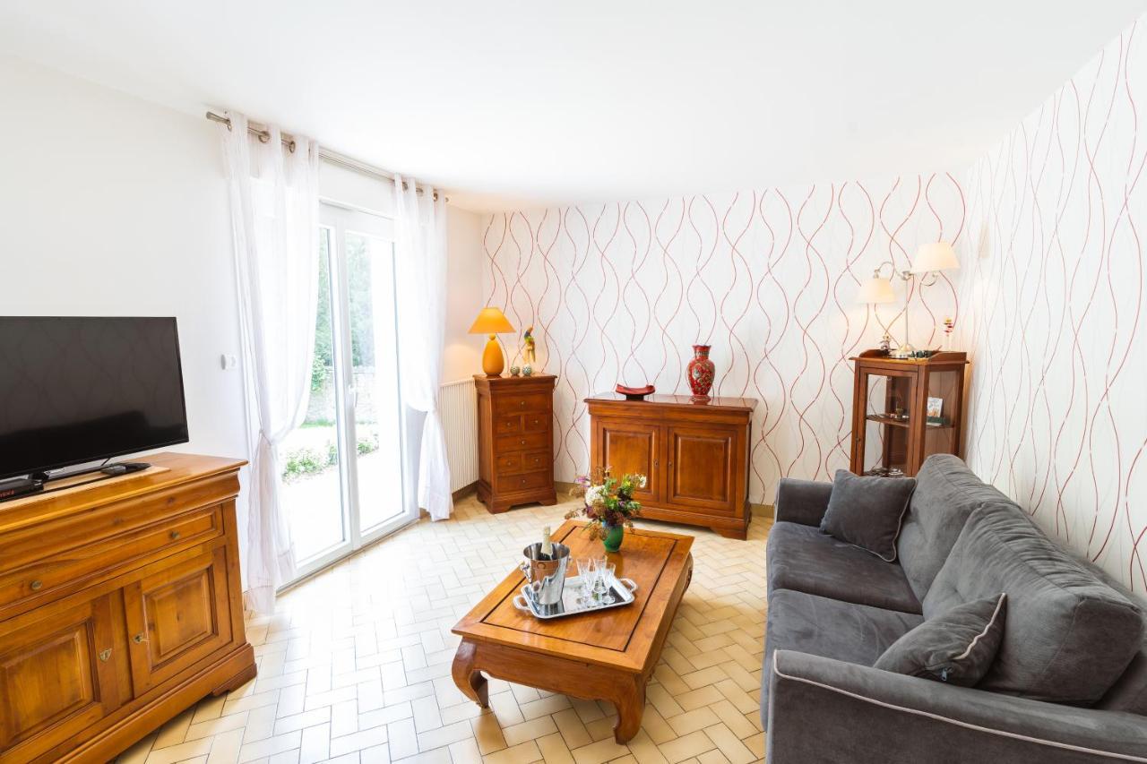 Clos Fleuri : Amboise Home With Amazing Gardens Bagian luar foto
